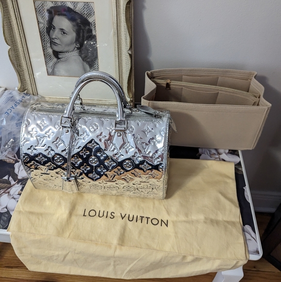 Special Edition LV Mirror Speedy 30 - Picture 14 of 16